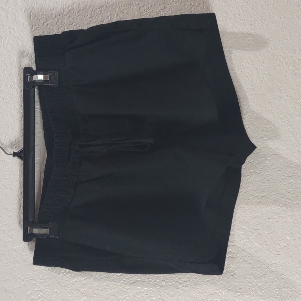 INGRID ISABEL MATERNITY SHORTS.